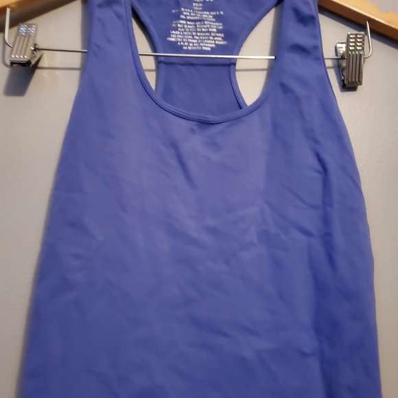 GUESS Blue Workout Tank - Size XS/S - Picture 8 of 10